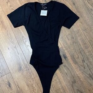 NWT Brandy Melville Black Ribbed V-Neck One piece Bodysuit Sz XS